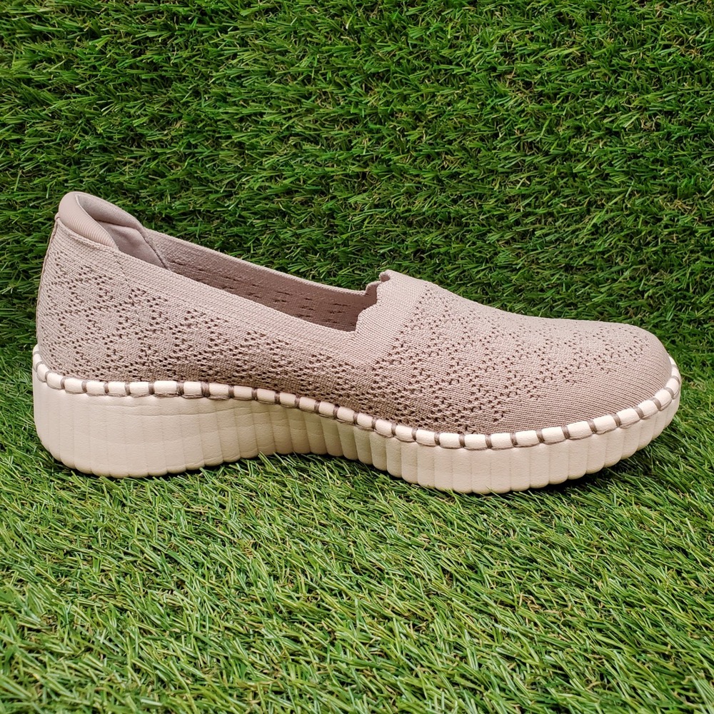 Skechers Wilshire Blvd SIZE 9.5 Women's Slip On Washable Vegan Sneaker Taupe - Picture 9 of 9